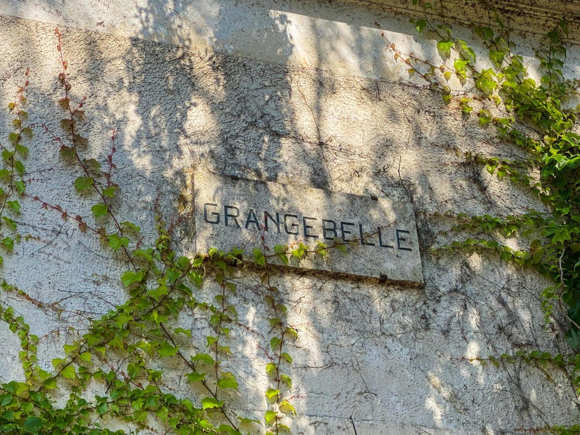 Grangebelle - Echappatoire Merveilleuse Villa Lommoye Exteriör bild